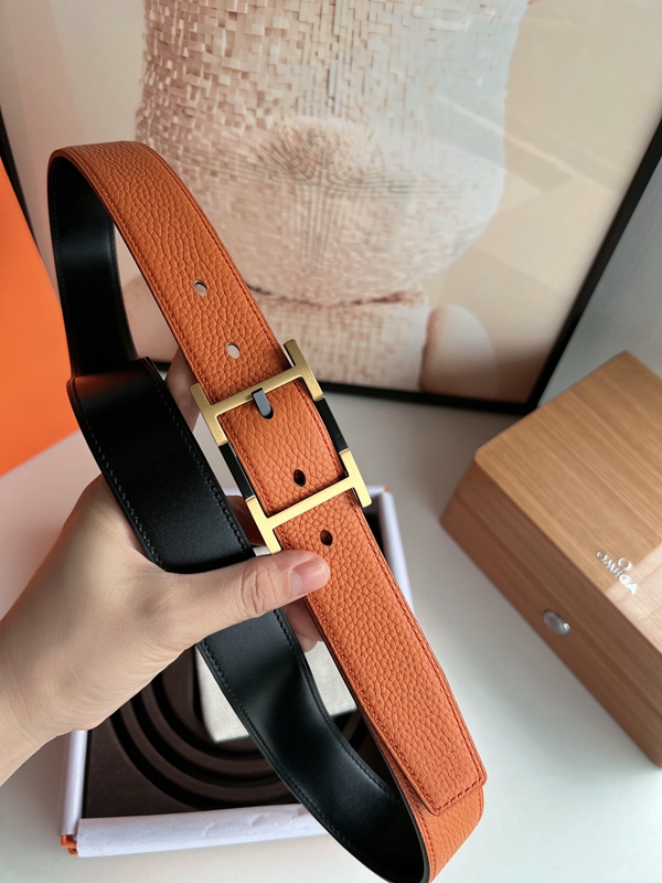 エルメスベルト背面デザイン